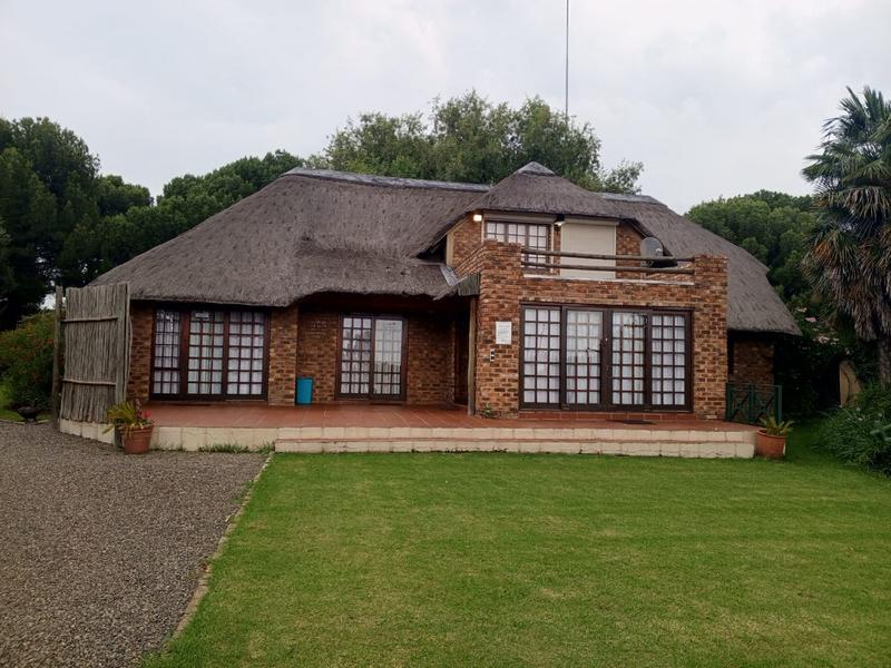 4 Bedroom Property for Sale in Deneysville Free State